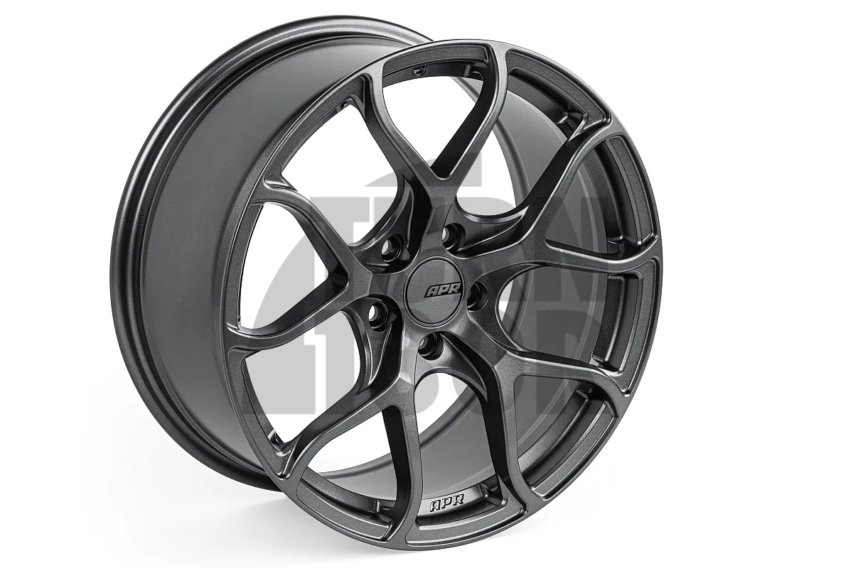 APR A01 Flow Formed - 18 x 8.5 ET45 Gunmetal, Musta tai Hopea