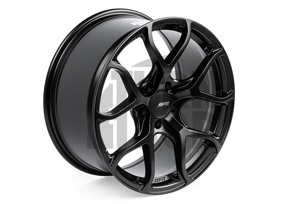 APR A01 Flow Formed - 18 x 8.5 ET45 Gunmetal, Musta tai Hopea