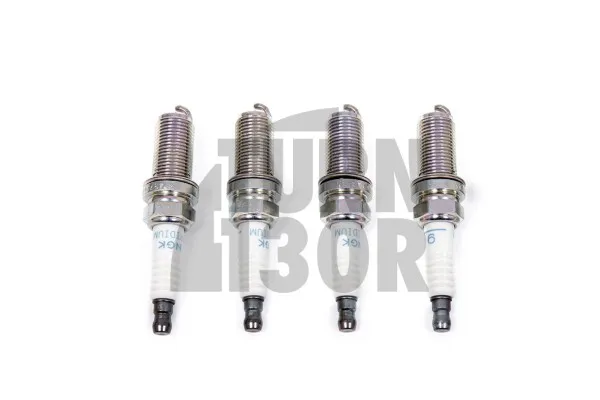 NGK Racingin kylmemmät sytytystulpat, malli R7437-9, suunniteltu Golf 7 GTI/R:lle, Audi S3 8V:lle, Audi TT 8S:lle ja Seat Leon 3 Cupra:lle